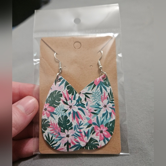 Floral Faux Leather Drop Earrings! - Picture 1 of 3